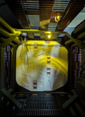 AirlockDoorFinished.jpg