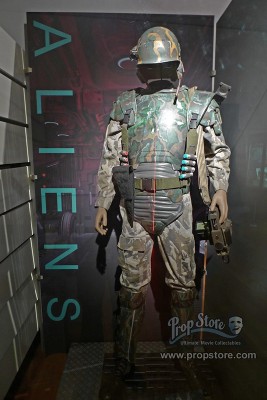 Apone_plus01.jpg